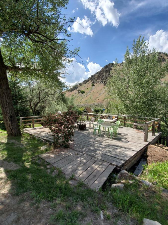 Bristol Cabins Lava Hot Springs Esterno foto